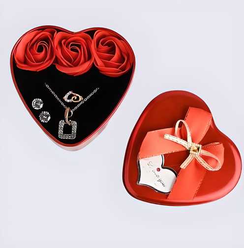 Sparkling Jewelry & Rose Heart Gift Box